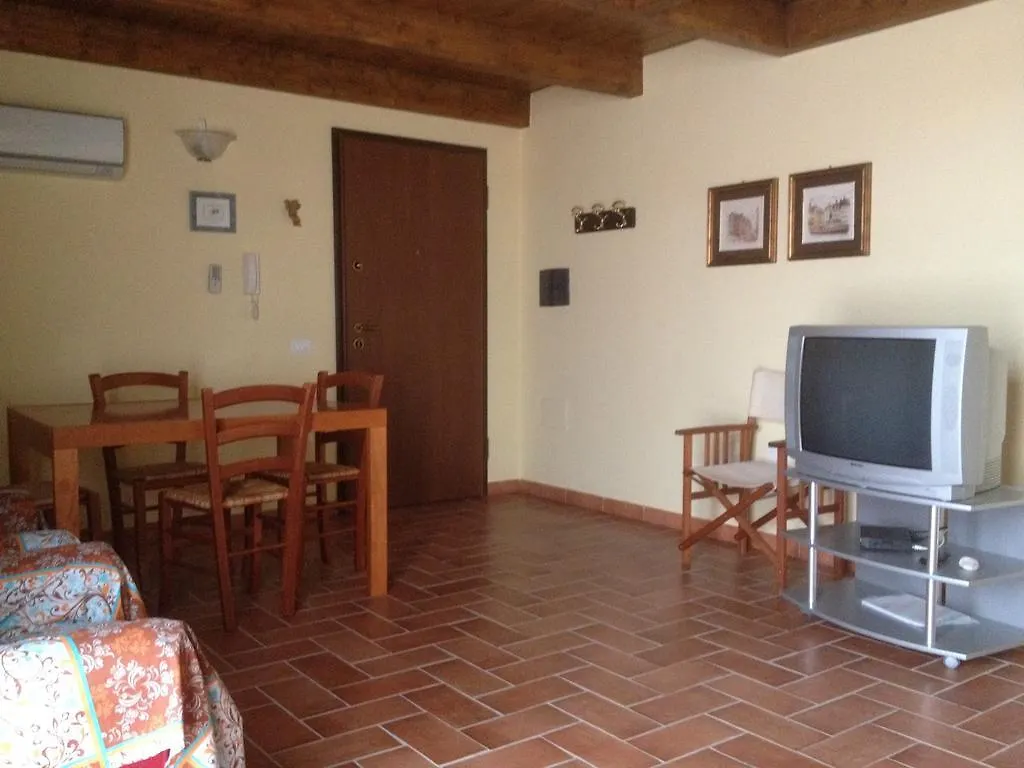 La Casa Gialla Apartment Carloforte  0*, Carloforte (Isola di San Pietro)